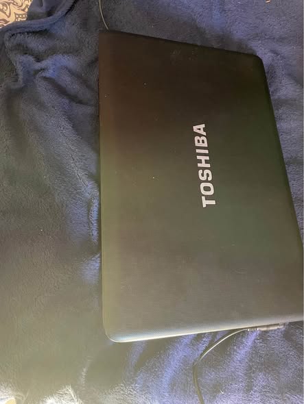 Toshiba PC photo 3