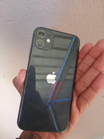Iphone 11 photo 1
