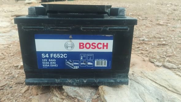Car battery photo 2