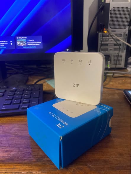 Brand new pocket WiFi photo 1