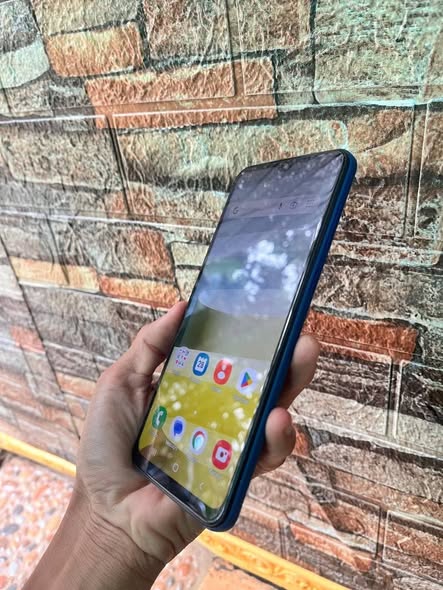 Samsung A03 photo 2