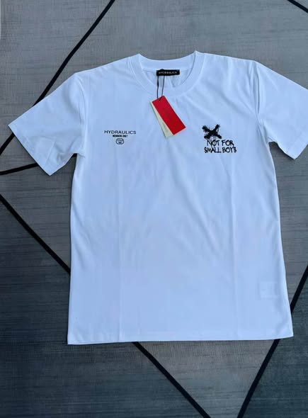 T-shirts photo 1