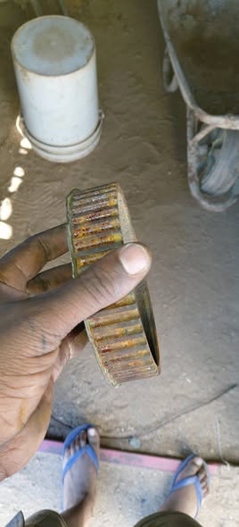 H100 truck engine parts photo 5
