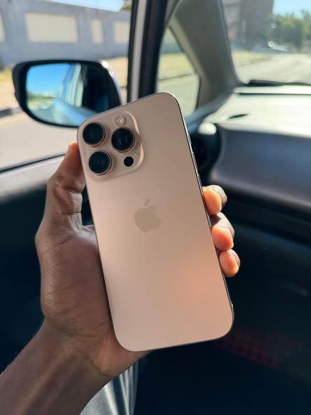 iPhone 16 Pro (iStore Version) – 256GB photo 5