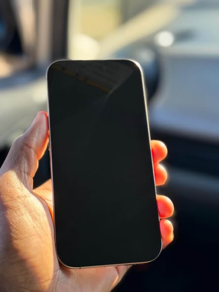 iPhone 16 Pro (iStore Version) – 256GB photo 4