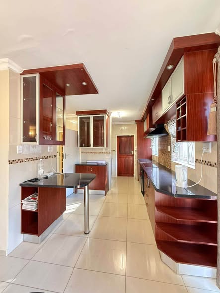 Family Home for sale 📍Eros photo 2