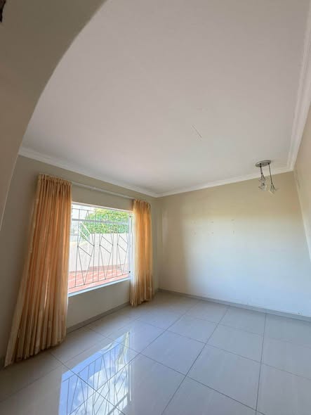 Family Home for sale 📍Eros photo 5