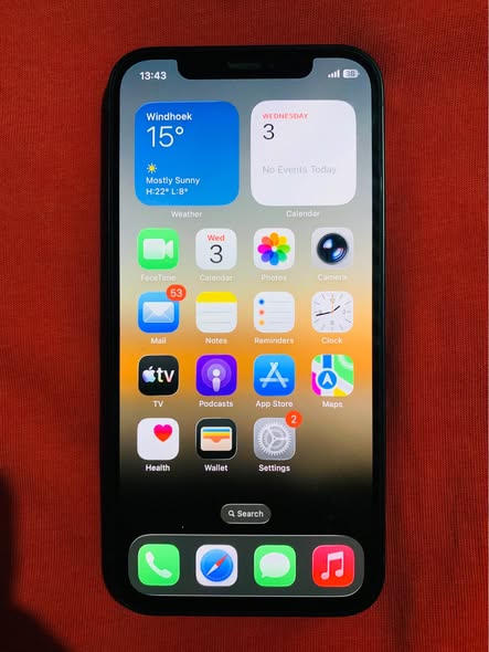 iPhone 12 photo 2