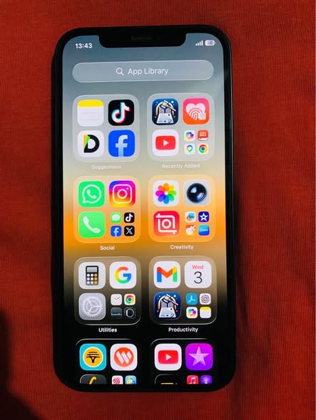 iPhone 12 photo 5