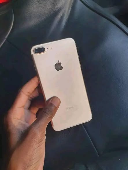 IPhone 7 plus. 32GB photo 3