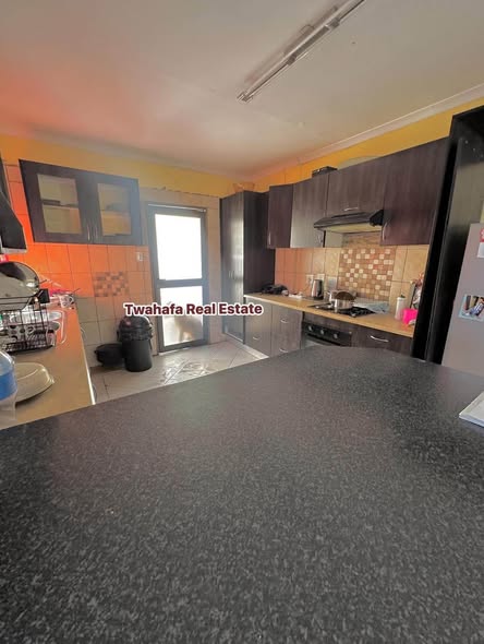 House for sale photo 2