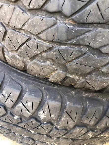 Bakkie tyres photo 2
