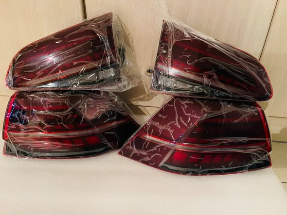 OEM 7.5 (facelift) LED Tail lights photo 1