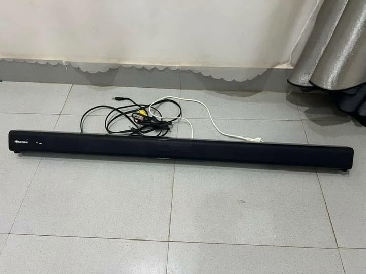 Hisense sound bar photo 1