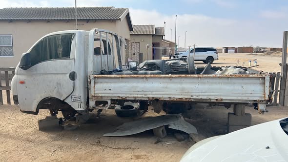 Hyundai h100 parts photo 5