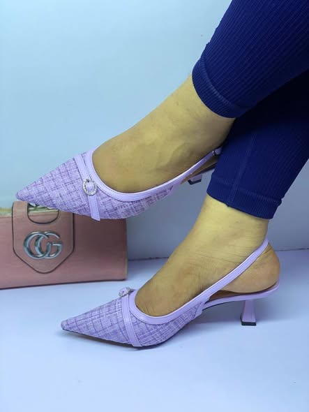 Ladies heels photo 4