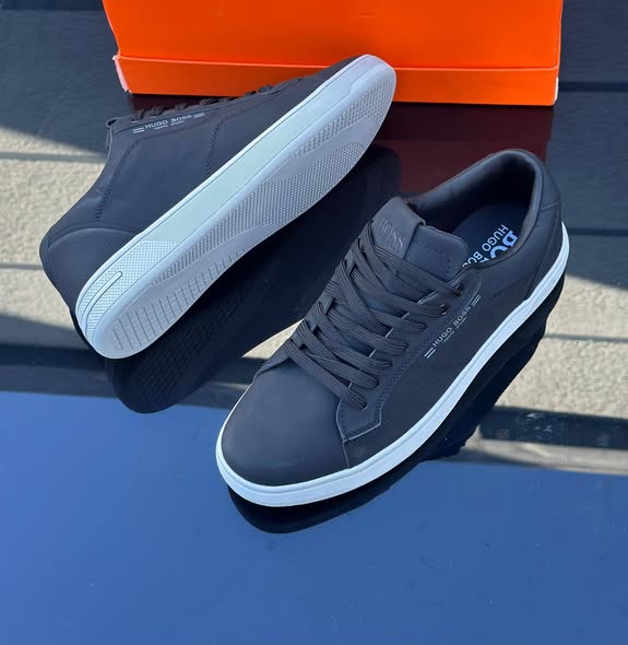 Higher quality sneakers photo 2