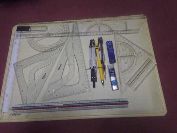 Used Engineering Drawing Board (full set) photo 1