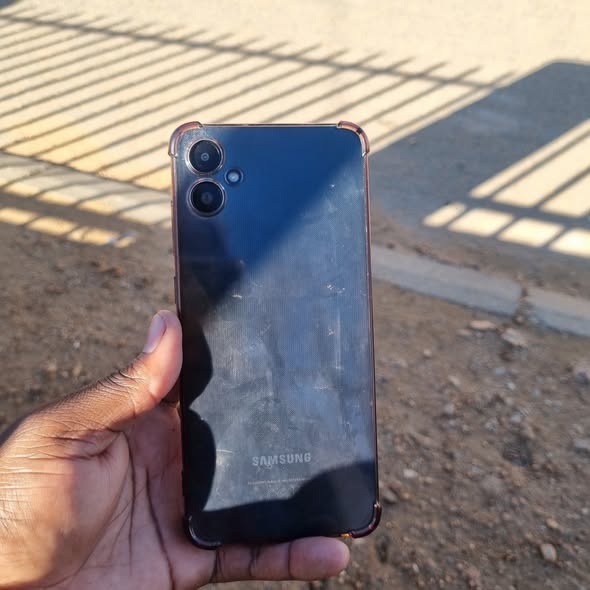 Samsung A05 64gb photo 2