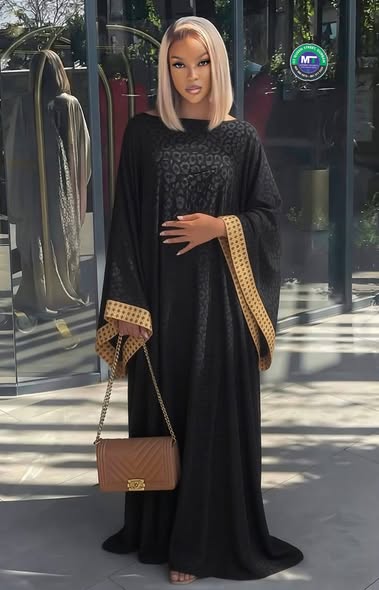 Dress photo 1