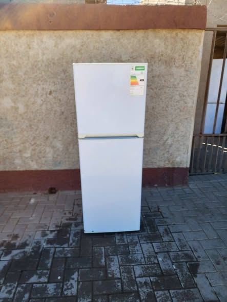 White KIC fridge photo 1