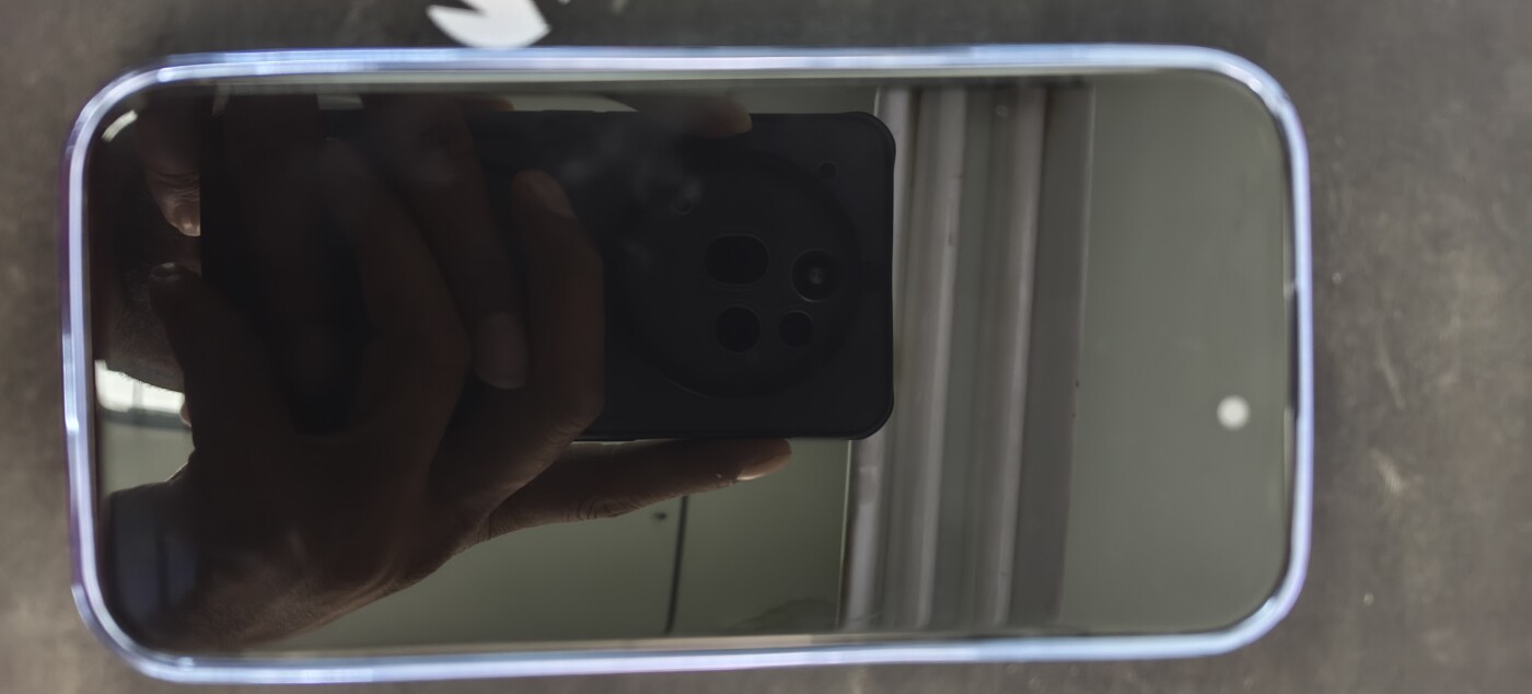 i phone 15 brand new condition photo 4