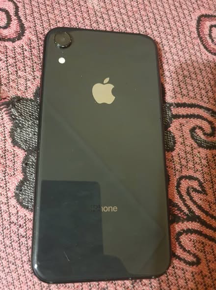Iphone xr photo 2