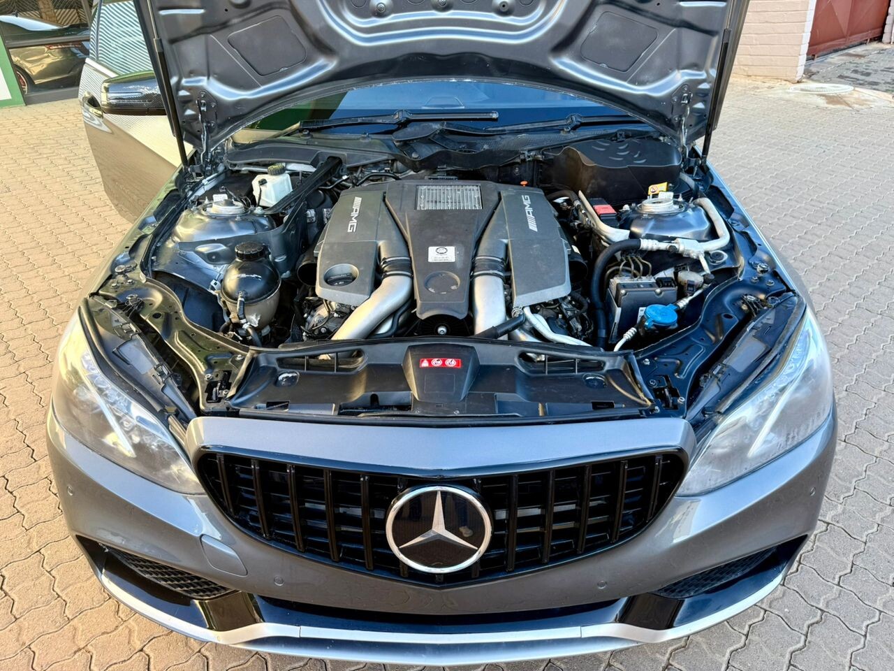 Mercedes-Benz E63 S AMG photo 7