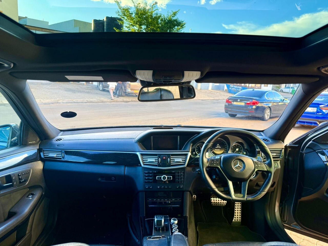 Mercedes-Benz E63 S AMG photo 2