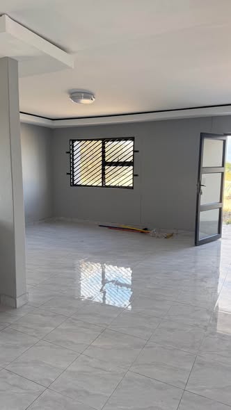 House for sale: Omuthiya photo 3