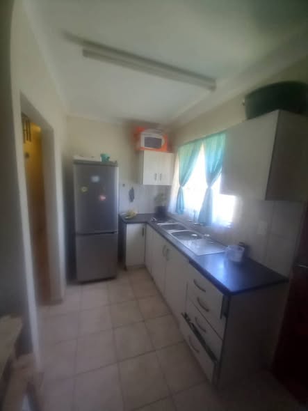 3 Bedroom NHE House For Sale In Henties Bay Omdel photo 4