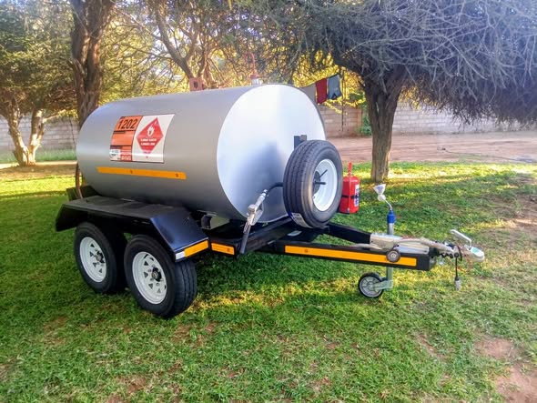 Petro Diesel Trailer photo 2