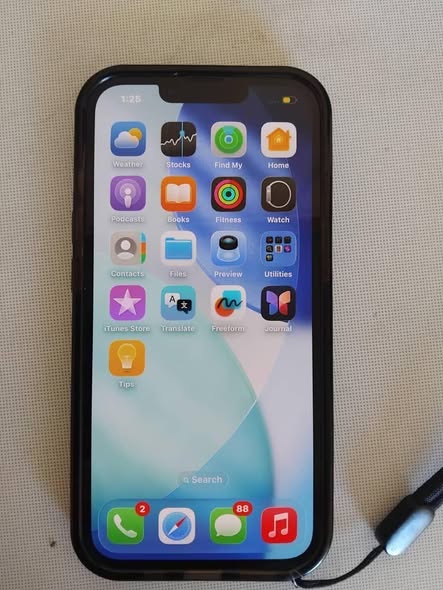 Iphone 13 photo 2