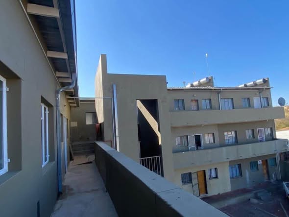 Flat for sale photo 1