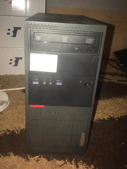Lenovo computer box photo 1