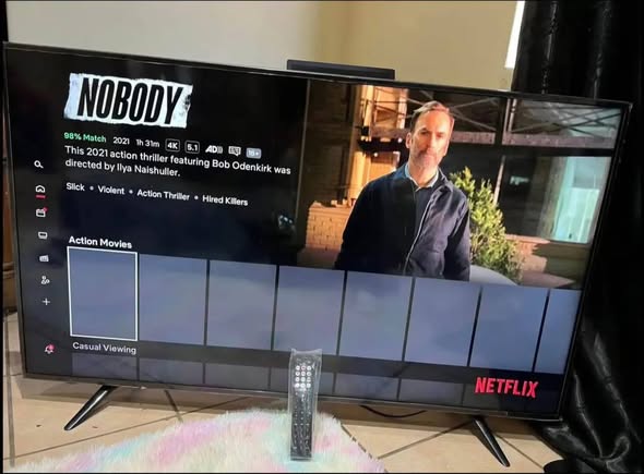 Hisense 58 inch Smart photo 2