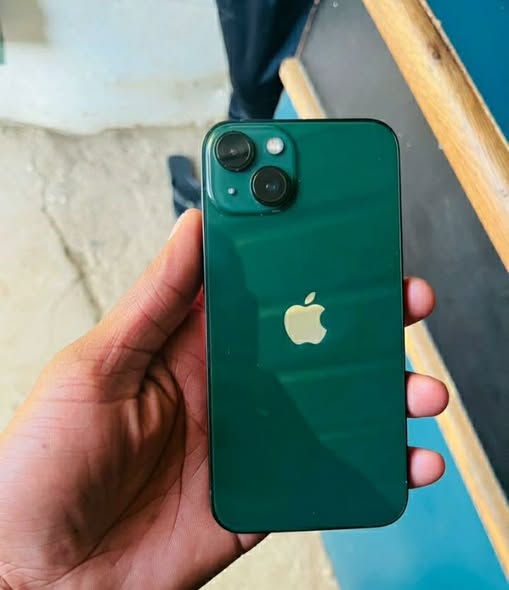 Iphone 13 photo 2