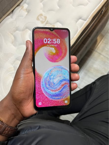 Samsung A04e photo 1