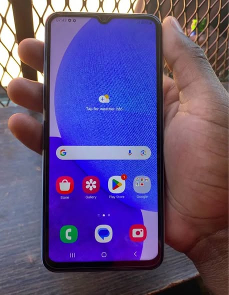 Samsung A23 photo 2