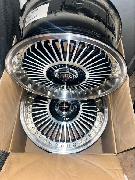 Full set rims photo 1