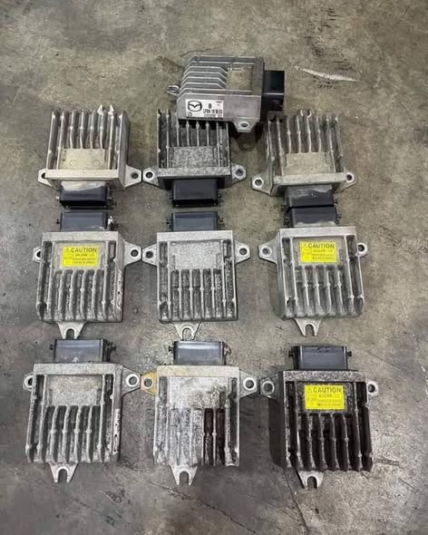 Japanese cars spare parts photo 2