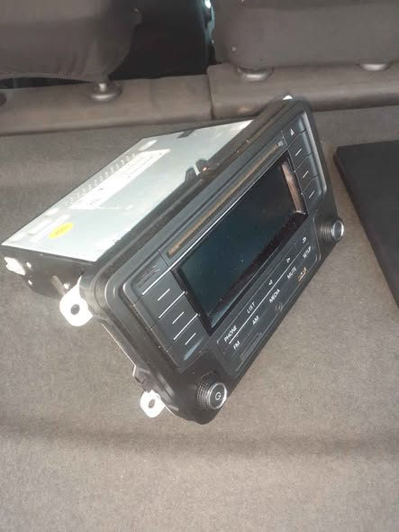 Volkswagen Radio photo 3