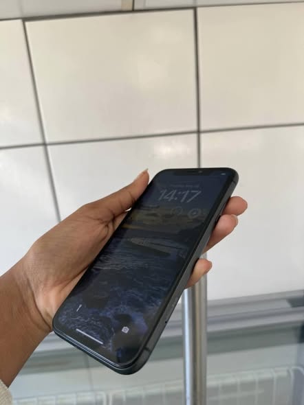 IPhone 11 photo 4