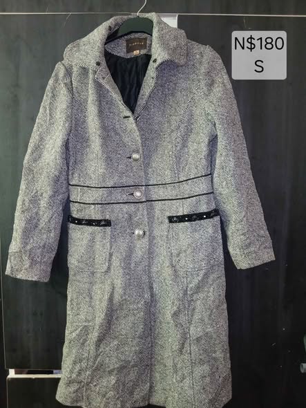 Female wool coats photo 1