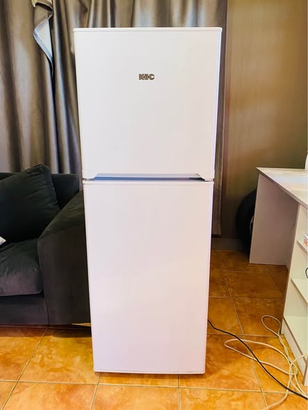 KIC top freezer photo 1