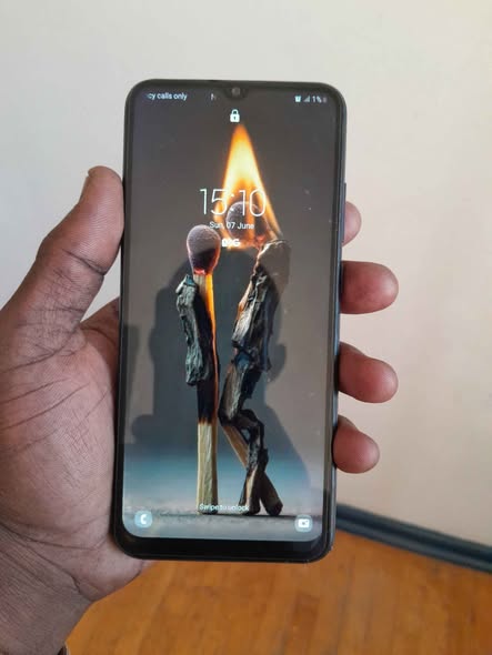 Samsung a02s photo 3