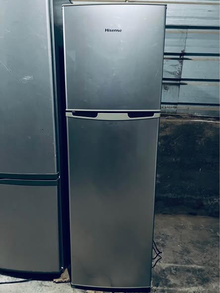 Grey Hisense Fridge photo 5