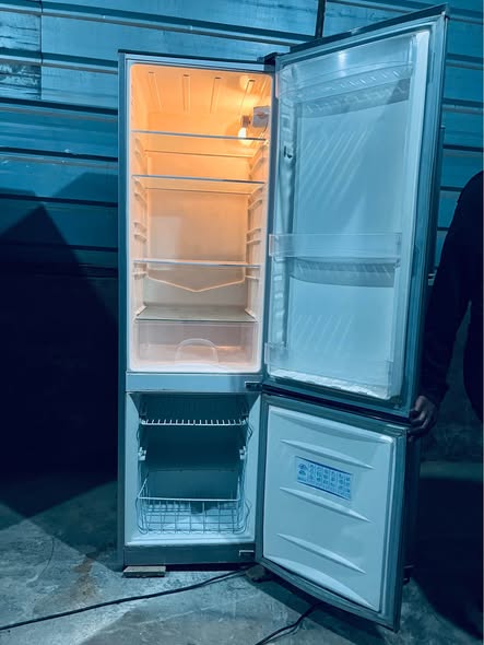 Grey Defy Fridge photo 1