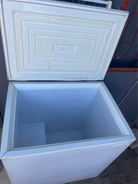 Deep freezer photo 2