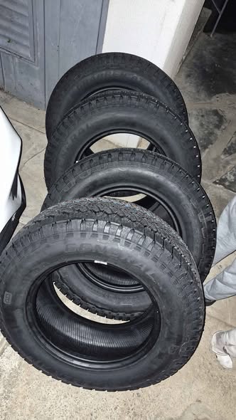 General Toyota Grabber AT3 Tyres. Size 17 photo 1